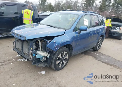 2017 Subaru Forester 2.5I Premium из США, поврежденный, VIN JF2SJAEC3HH482377